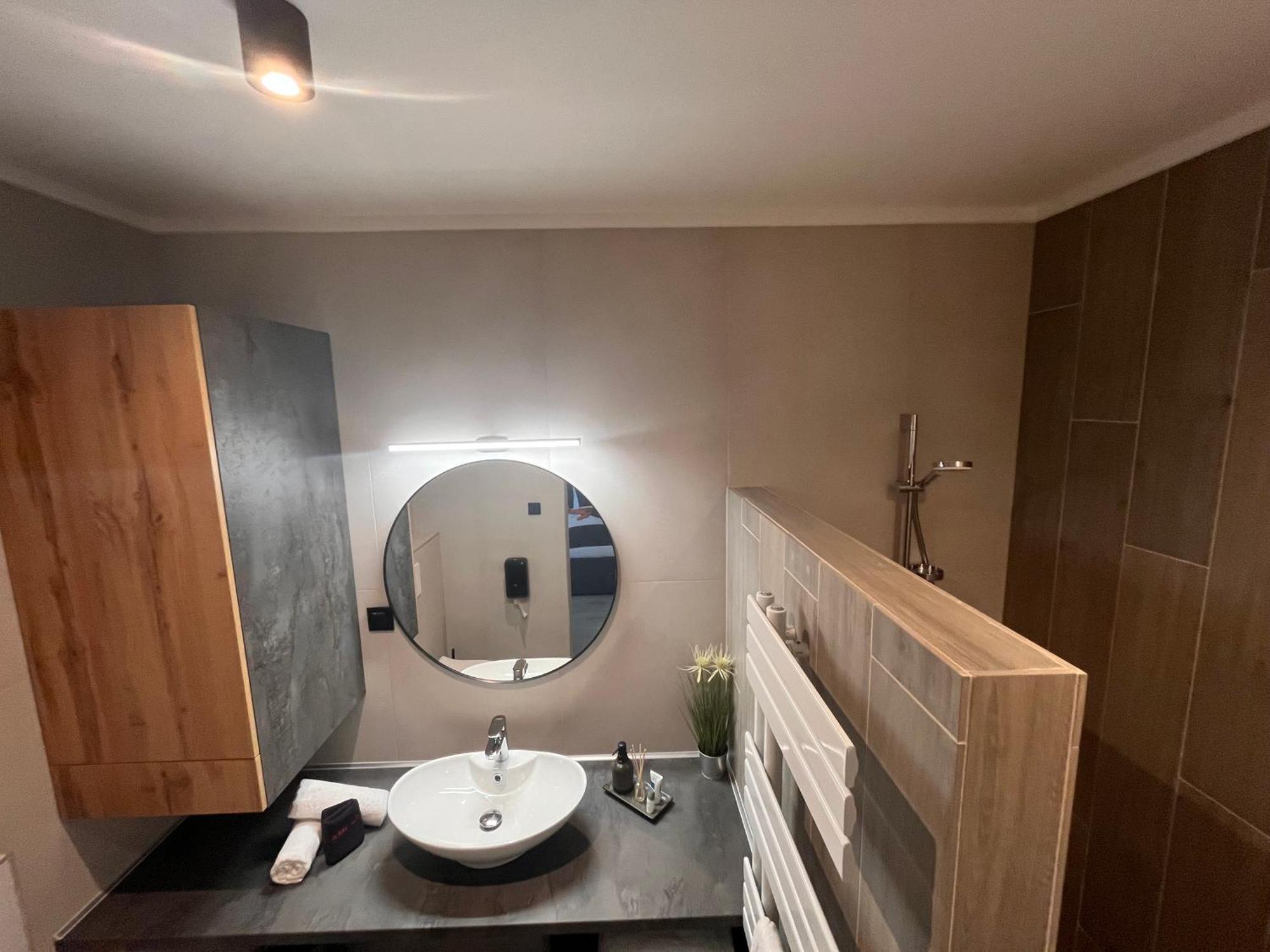 Varkapu Apartmanok 2 Gyula Extérieur photo