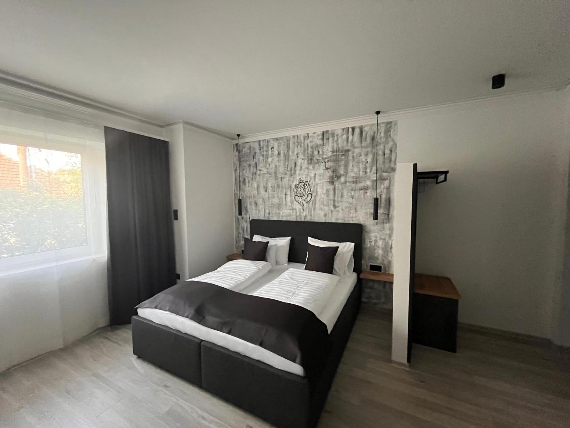 Varkapu Apartmanok 2 Gyula Extérieur photo